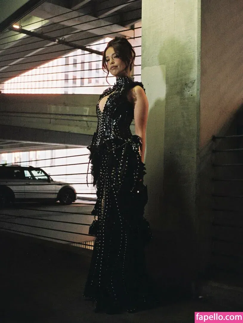 Valkyrae Onlyfans Photo Gallery 