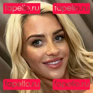 adayinsienna Onlyfans Photo Gallery 