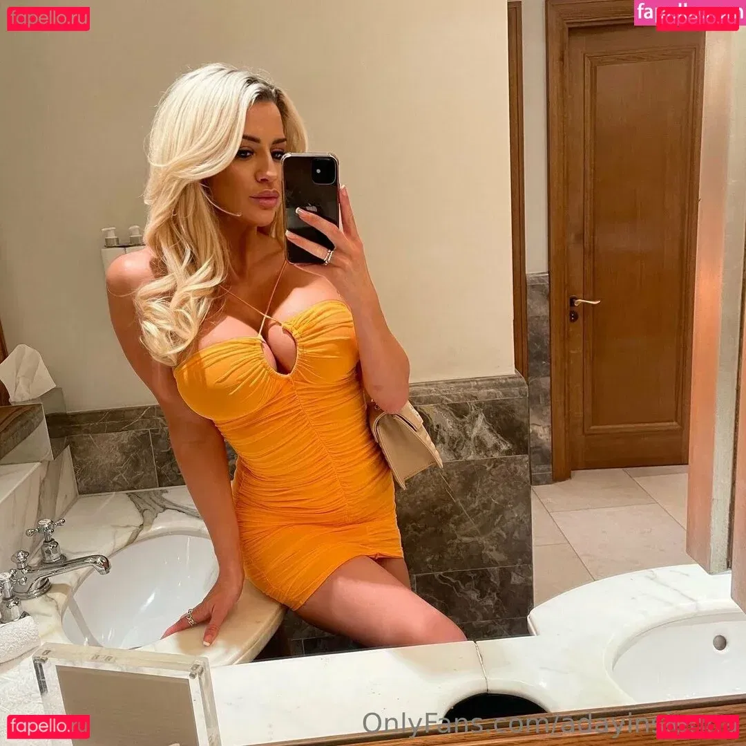 adayinsienna Onlyfans Photo Gallery 