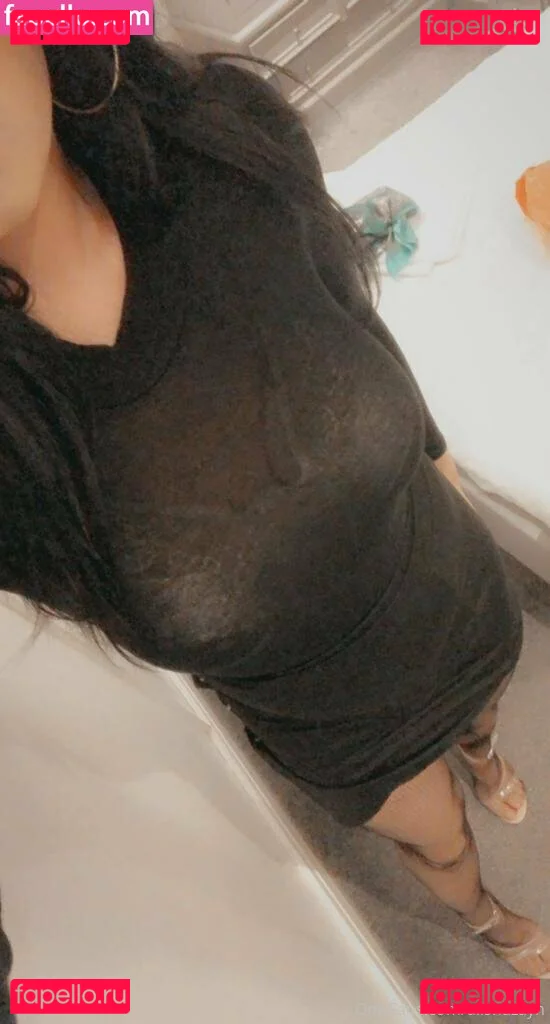 alishazayn Onlyfans Photo Gallery 