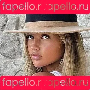 Mia Wood Hall Onlyfans Photo Gallery 