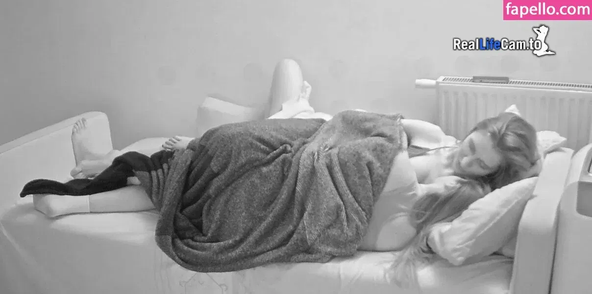 Reallifecam Onlyfans Photo Gallery 