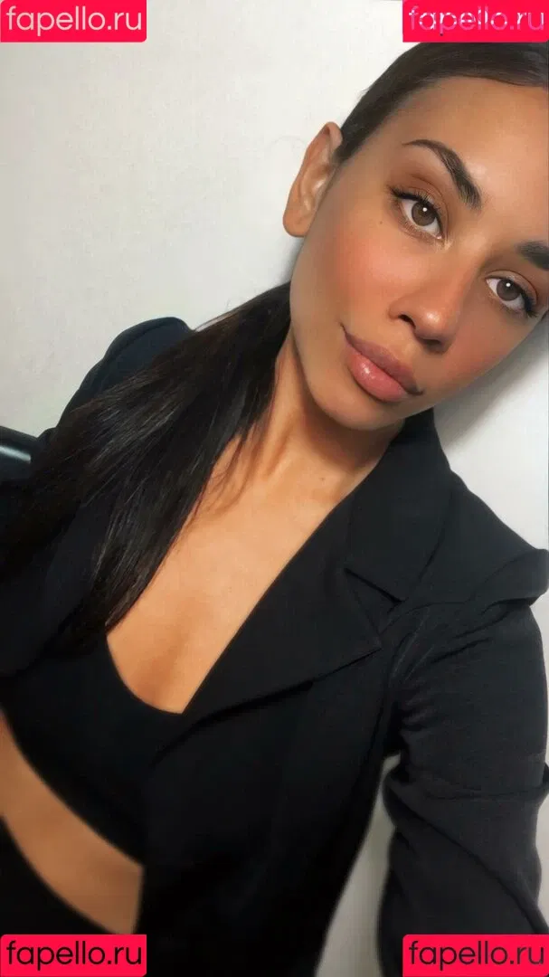 Vera Kaludi Onlyfans Photo Gallery 