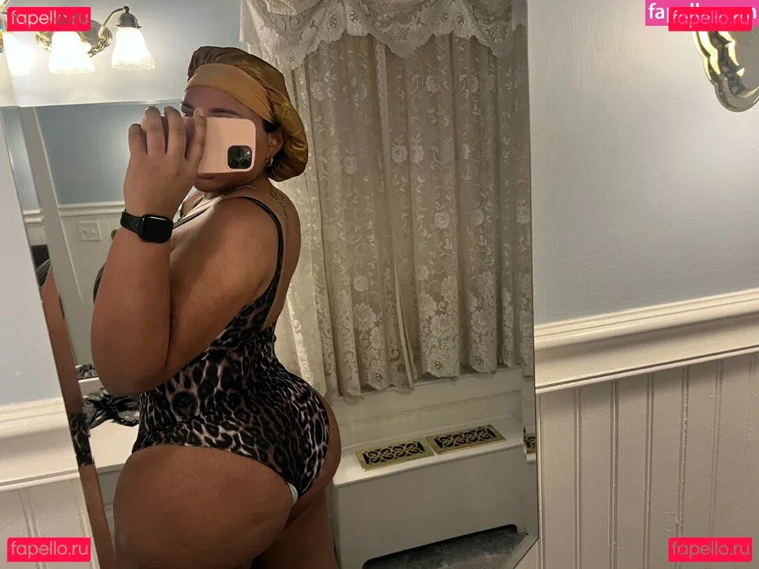 TSnatalee Onlyfans Photo Gallery 