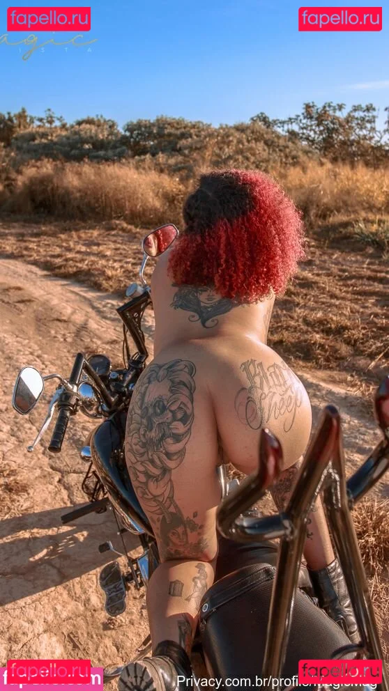 Varias Em Um Onlyfans Photo Gallery 