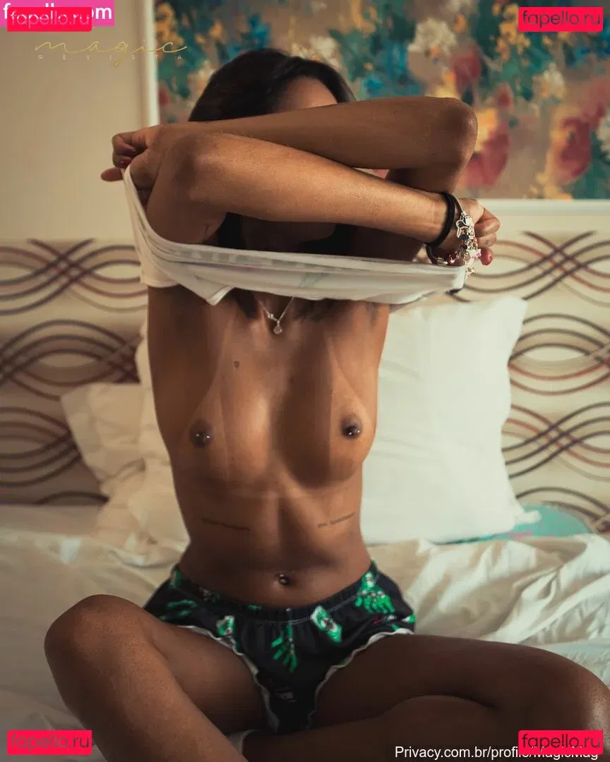 Varias Em Um Onlyfans Photo Gallery 