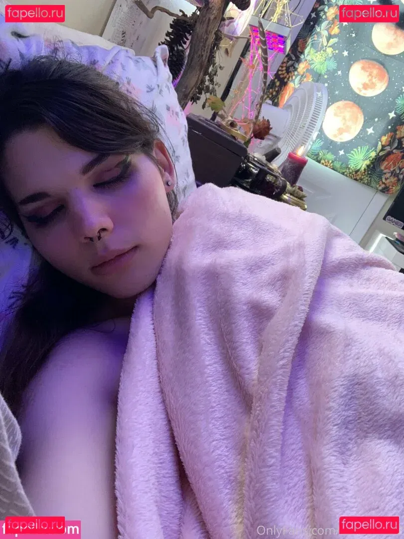 cutiekatw Onlyfans Photo Gallery 