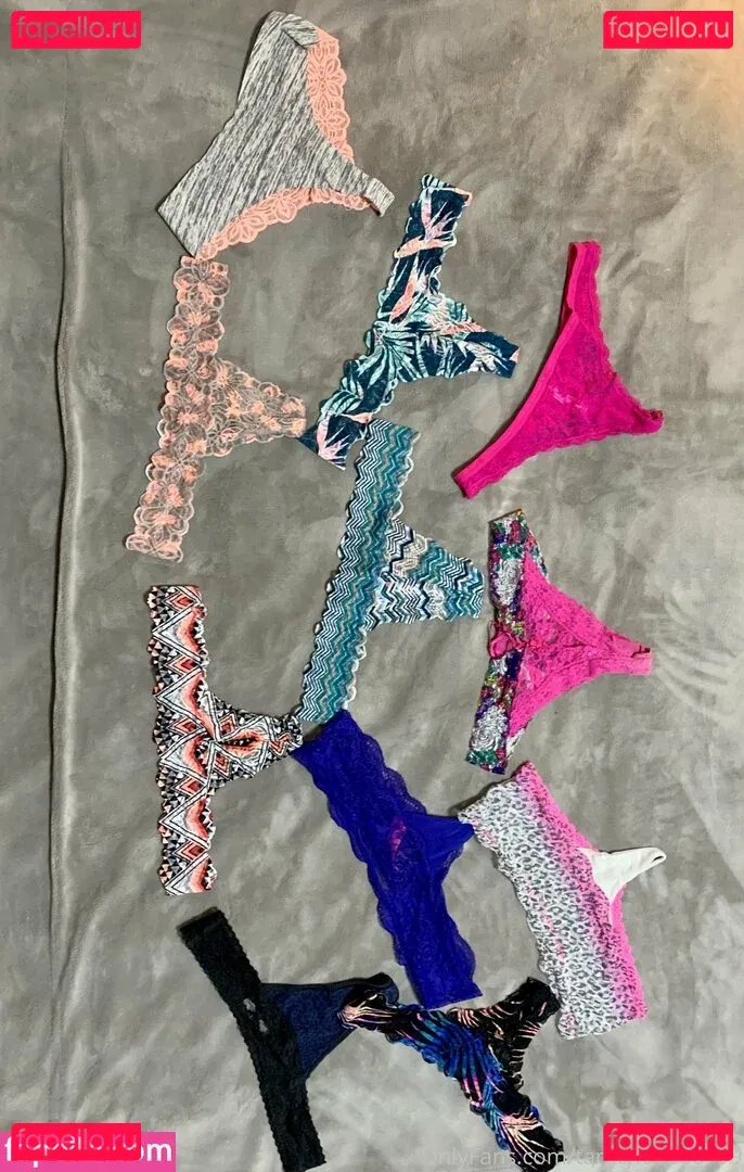 taratyl02306799 Onlyfans Photo Gallery 