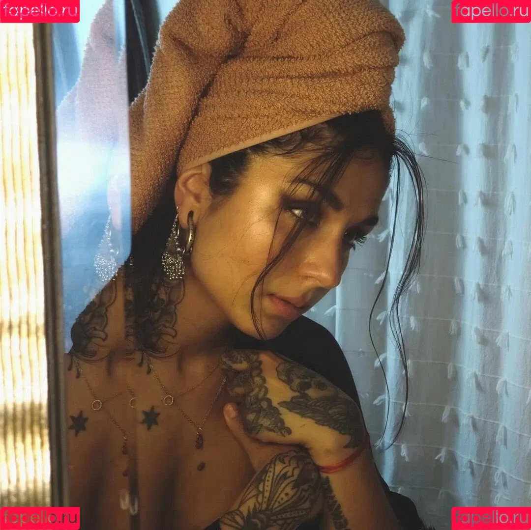 Krewella Onlyfans Photo Gallery 