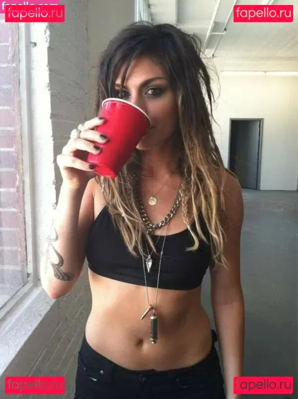 Krewella Onlyfans Photo Gallery 