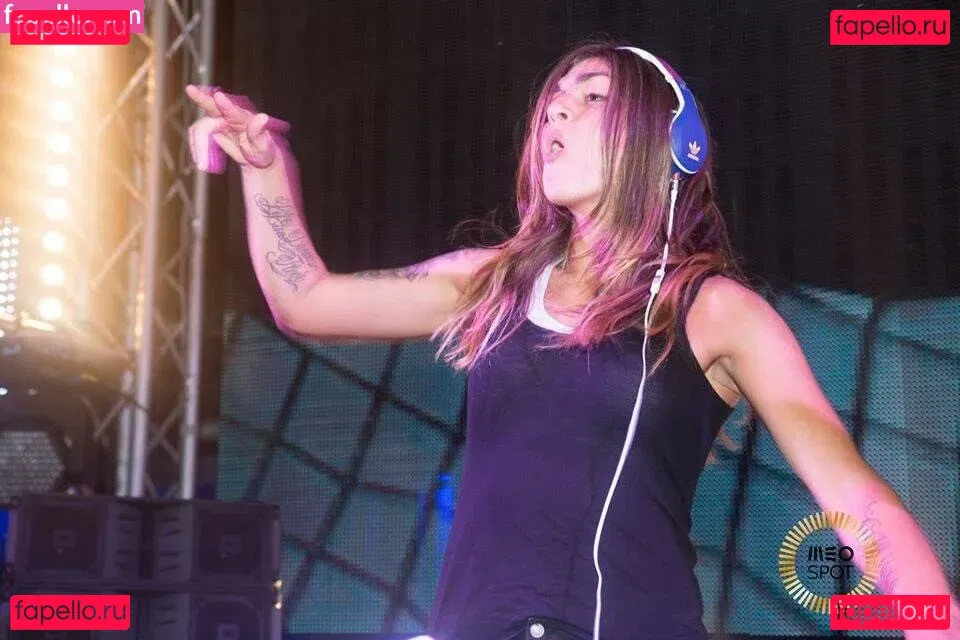 Krewella Onlyfans Photo Gallery 