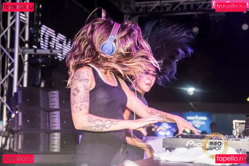 Krewella Onlyfans Photo Gallery 