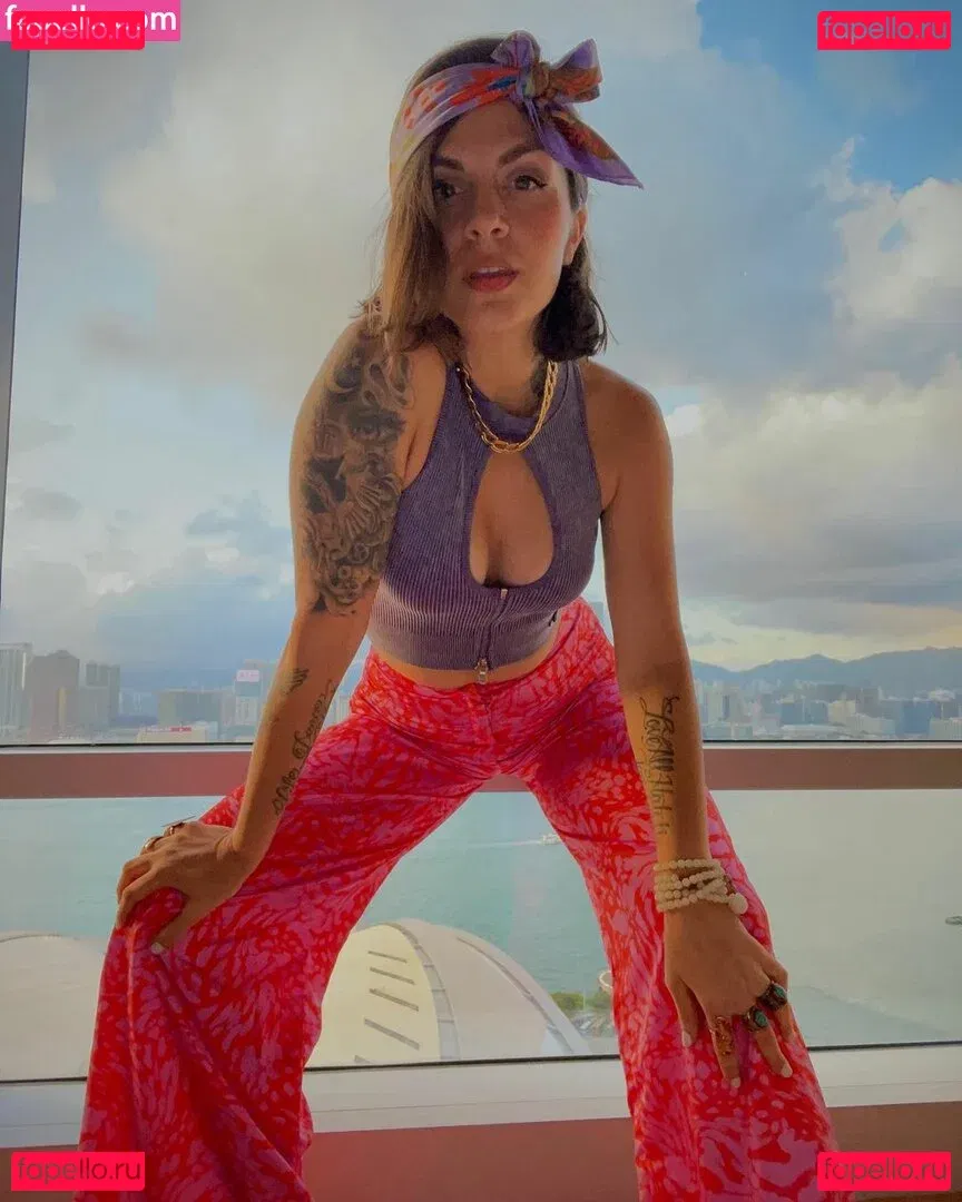 Krewella Onlyfans Photo Gallery 