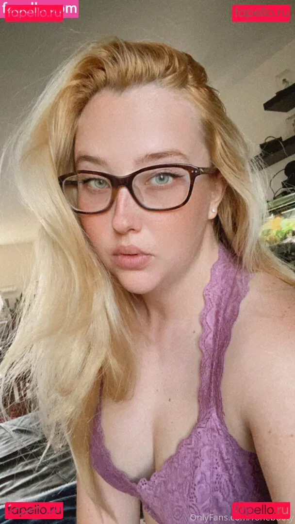 ronebooty Onlyfans Photo Gallery 