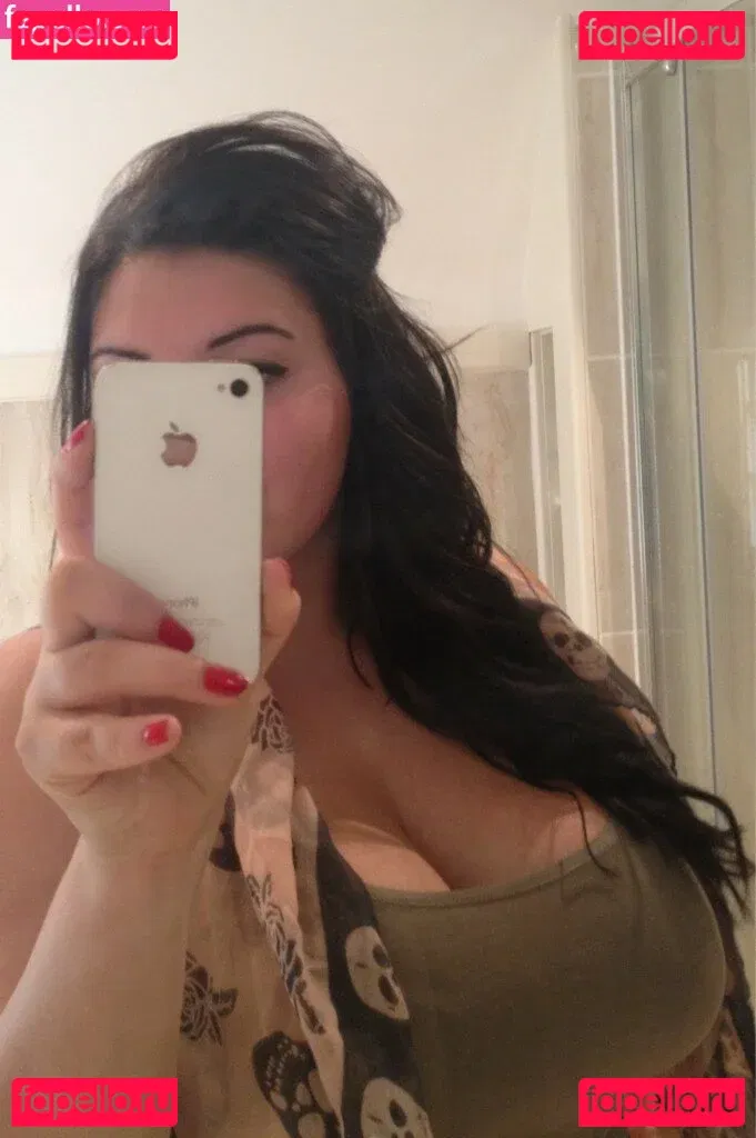 Yasmin Disney Onlyfans Photo Gallery 