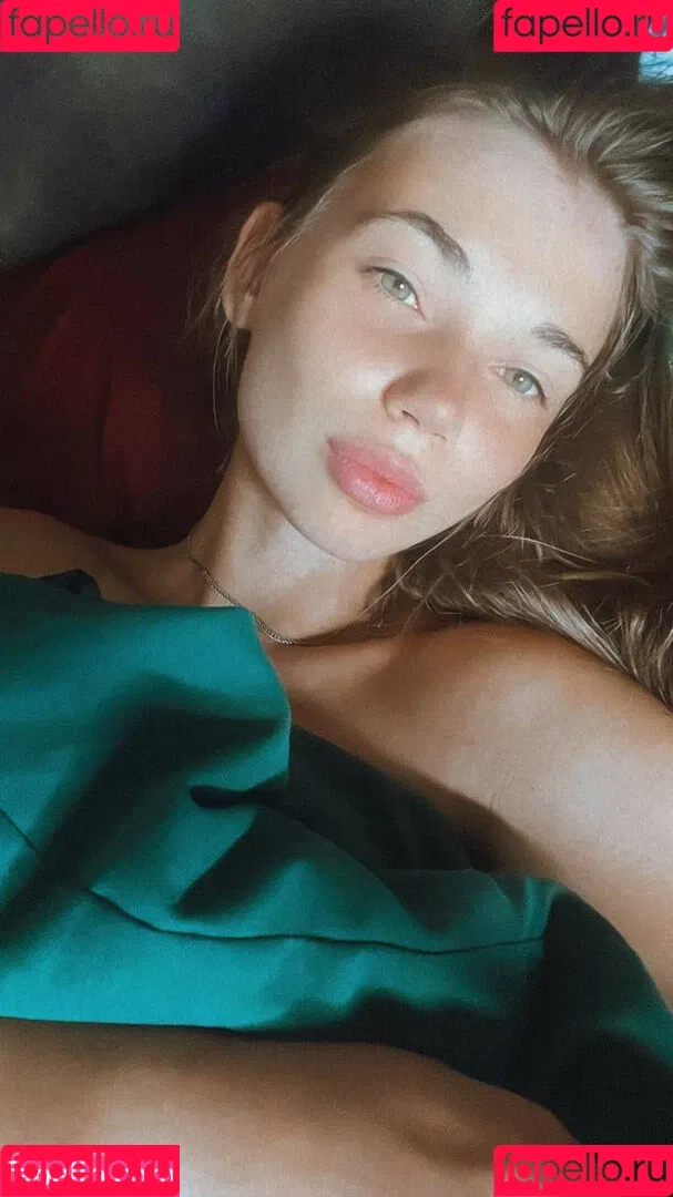Steklova Eseniia Onlyfans Photo Gallery 