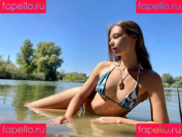 Steklova Eseniia Onlyfans Photo Gallery 