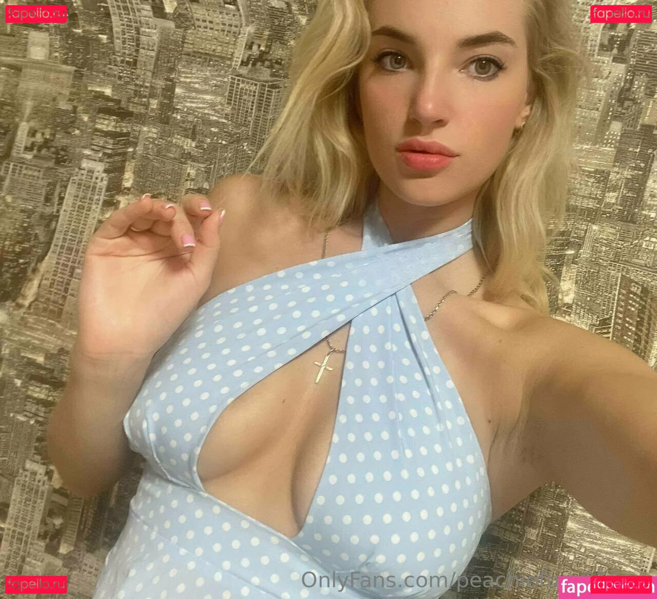 peachiefuzz21free Onlyfans Photo Gallery 