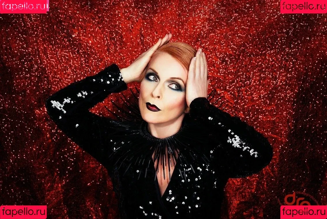 Toyah Onlyfans Photo Gallery 