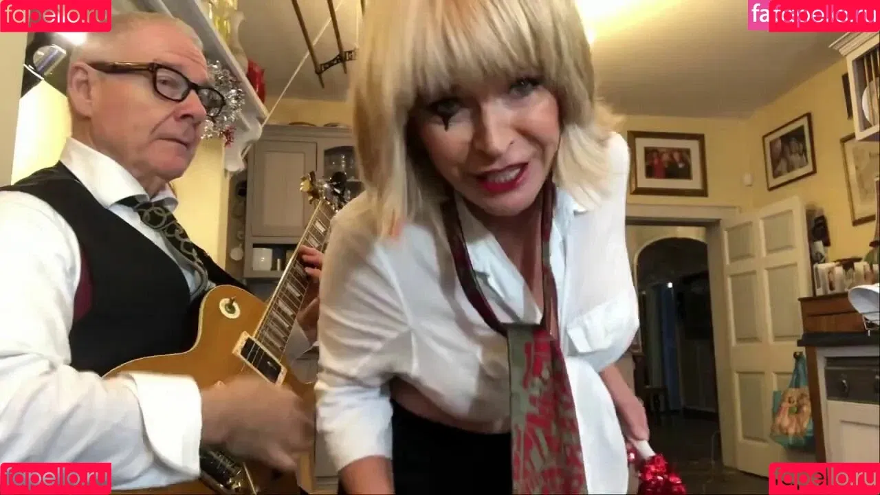 Toyah Onlyfans Photo Gallery 
