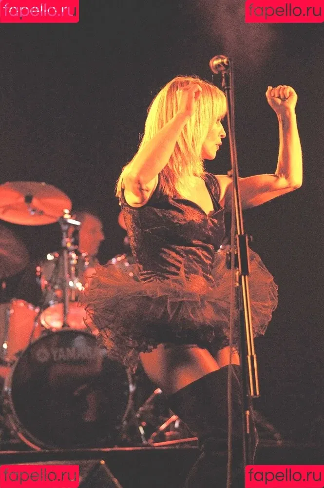 Toyah Onlyfans Photo Gallery 