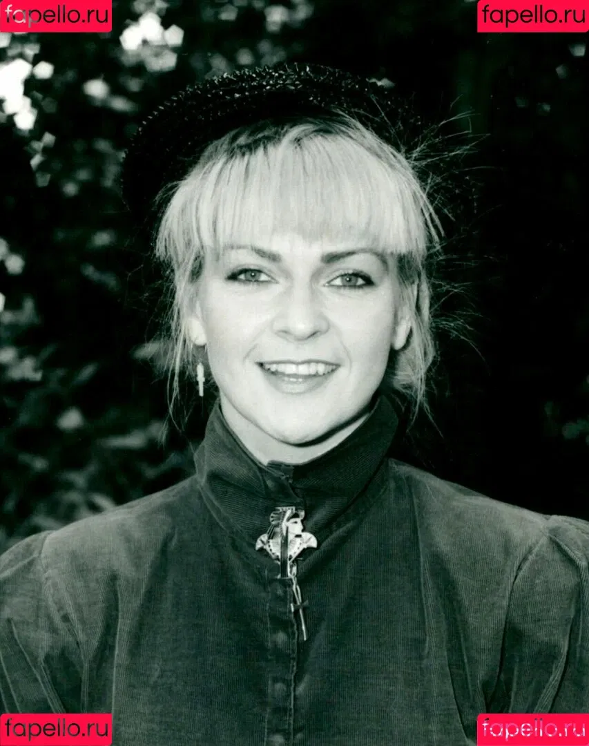 Toyah Onlyfans Photo Gallery 