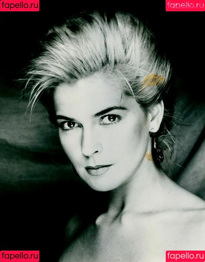 Toyah Onlyfans Photo Gallery 