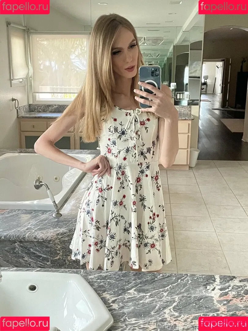 tscrystalxxx Onlyfans Photo Gallery 