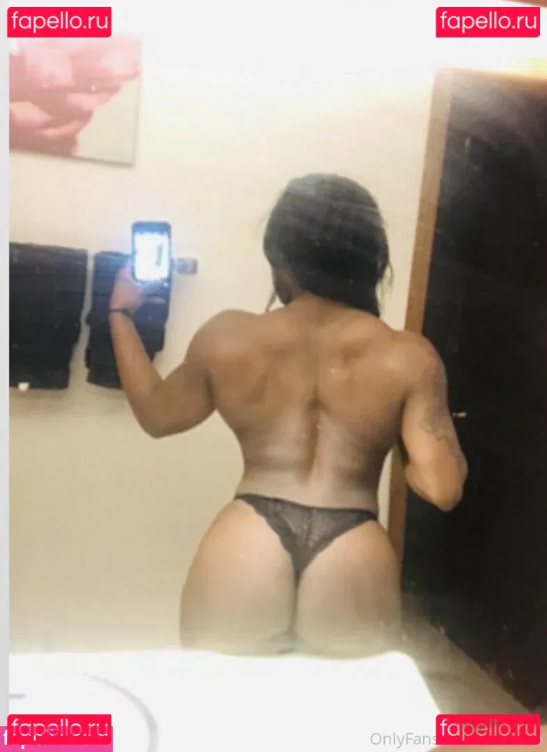 ebonymuscle Onlyfans Photo Gallery 