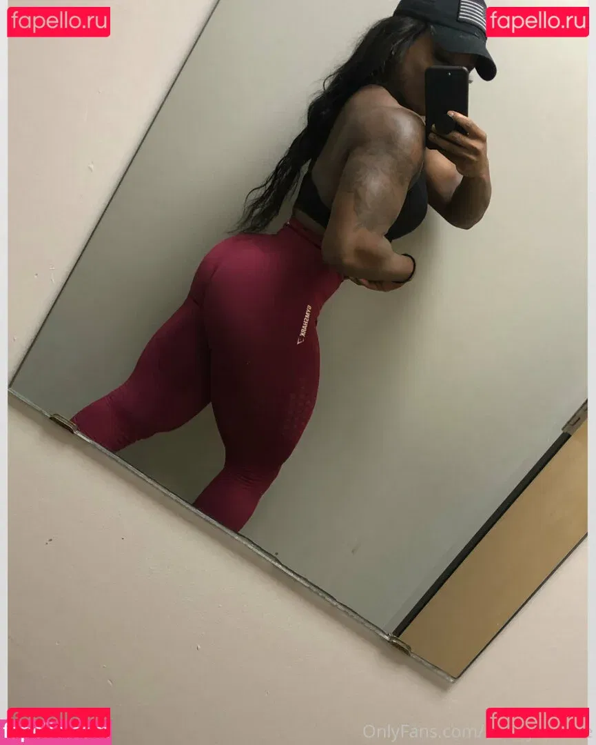 ebonymuscle Onlyfans Photo Gallery 
