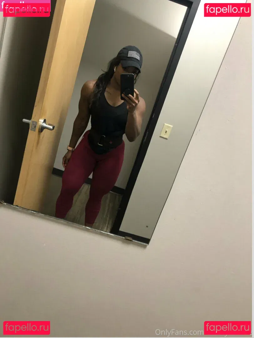 ebonymuscle Onlyfans Photo Gallery 