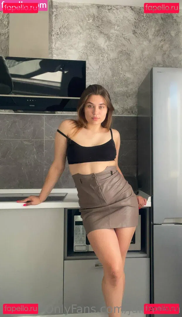 julliabern Onlyfans Photo Gallery 