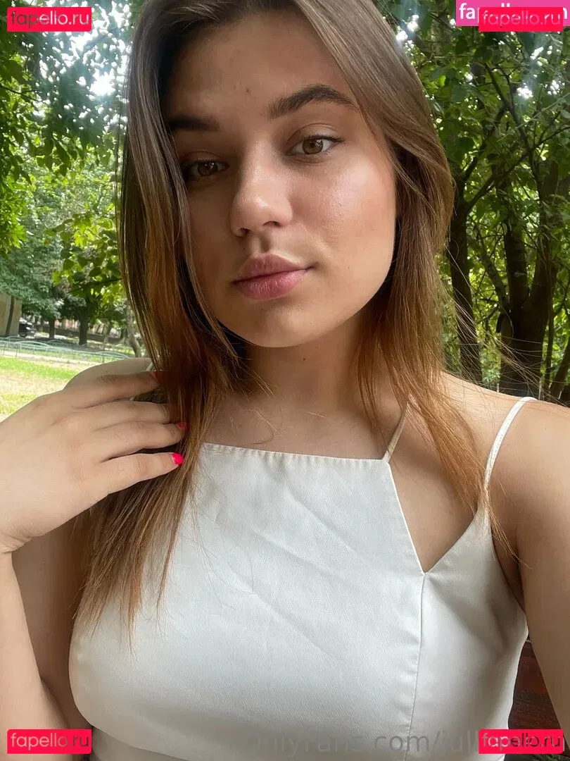 julliabern Onlyfans Photo Gallery 