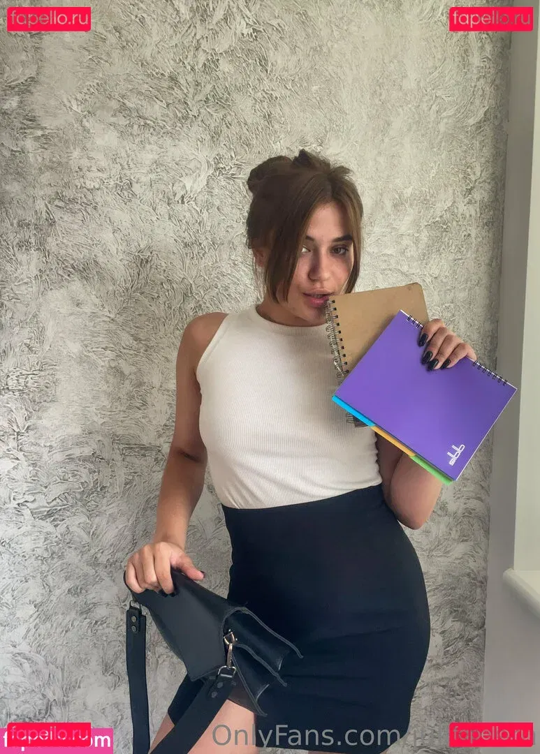 julliabern Onlyfans Photo Gallery 