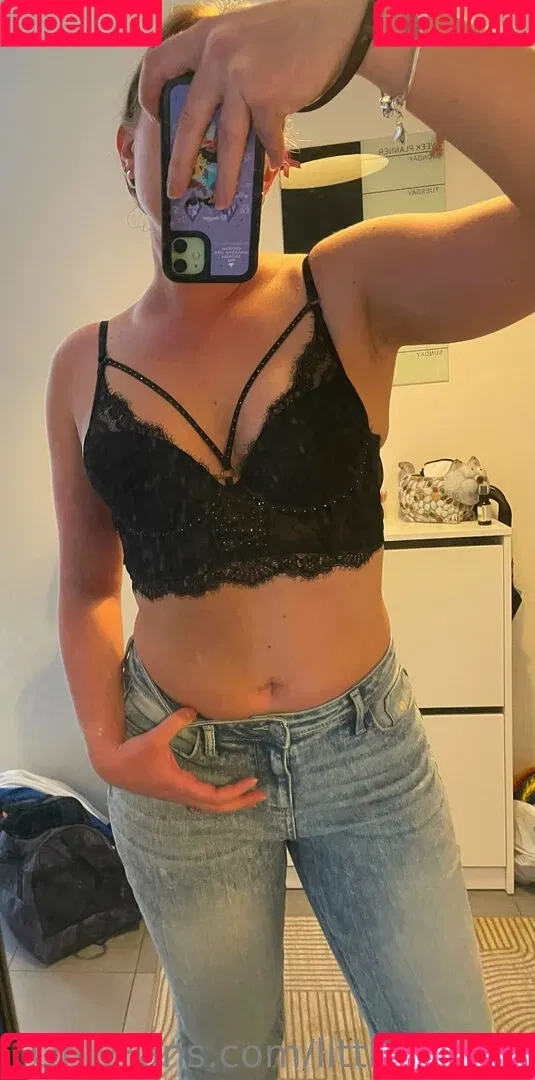littleshyme Onlyfans Photo Gallery 