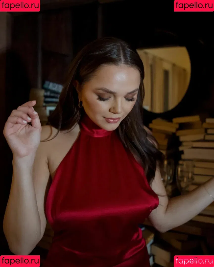 Oana Gregory Onlyfans Photo Gallery 