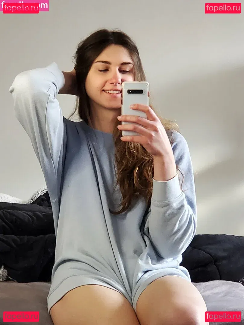 ohlivvyah Onlyfans Photo Gallery 