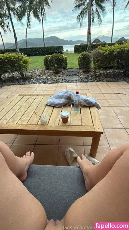 alexisdownunder Onlyfans Photo Gallery 