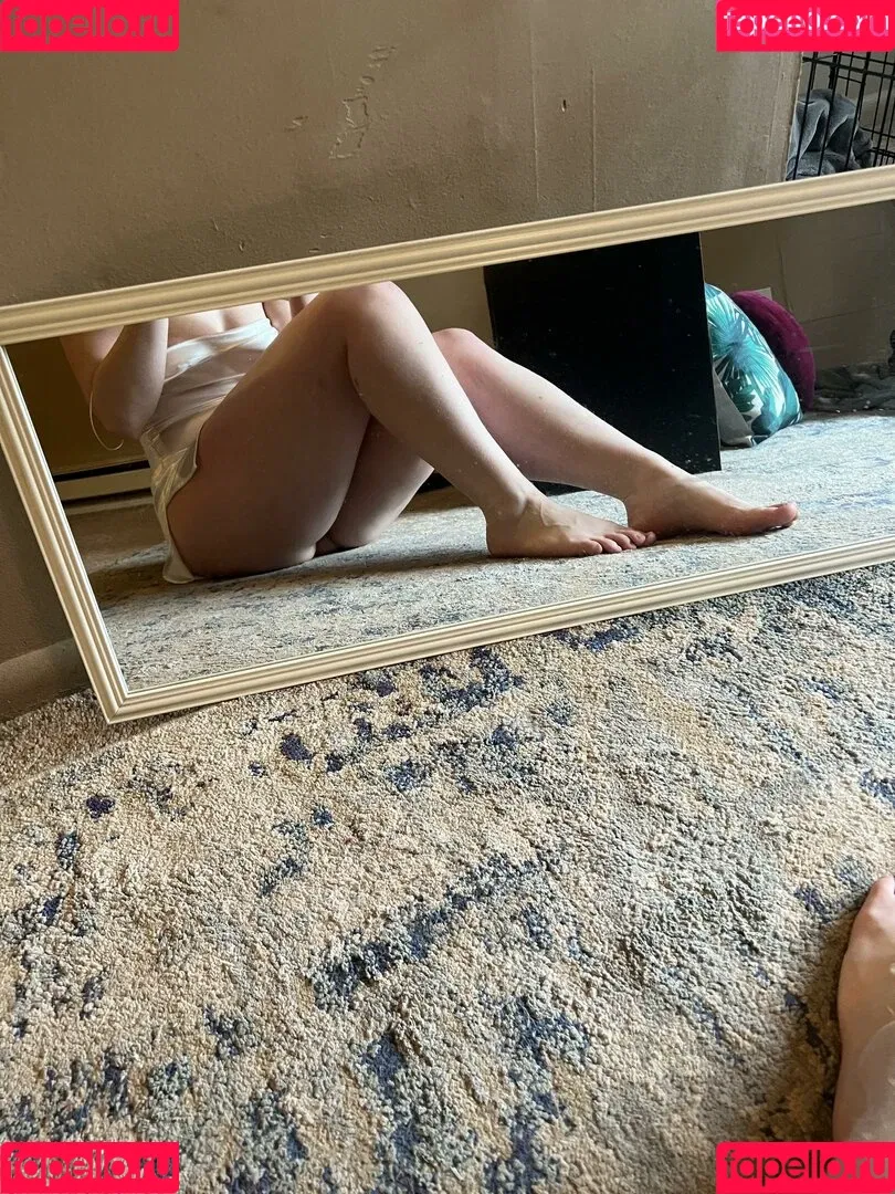 ivypearl42069 Onlyfans Photo Gallery 