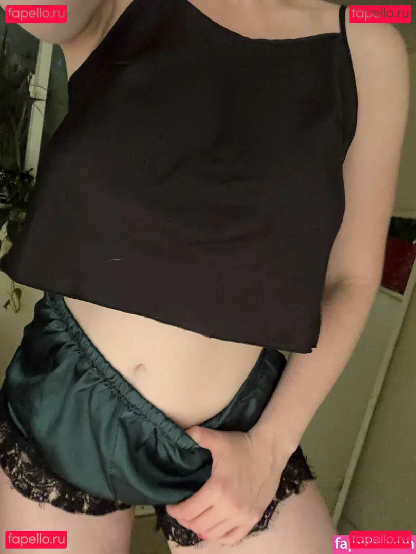 ivypearl42069 Onlyfans Photo Gallery 