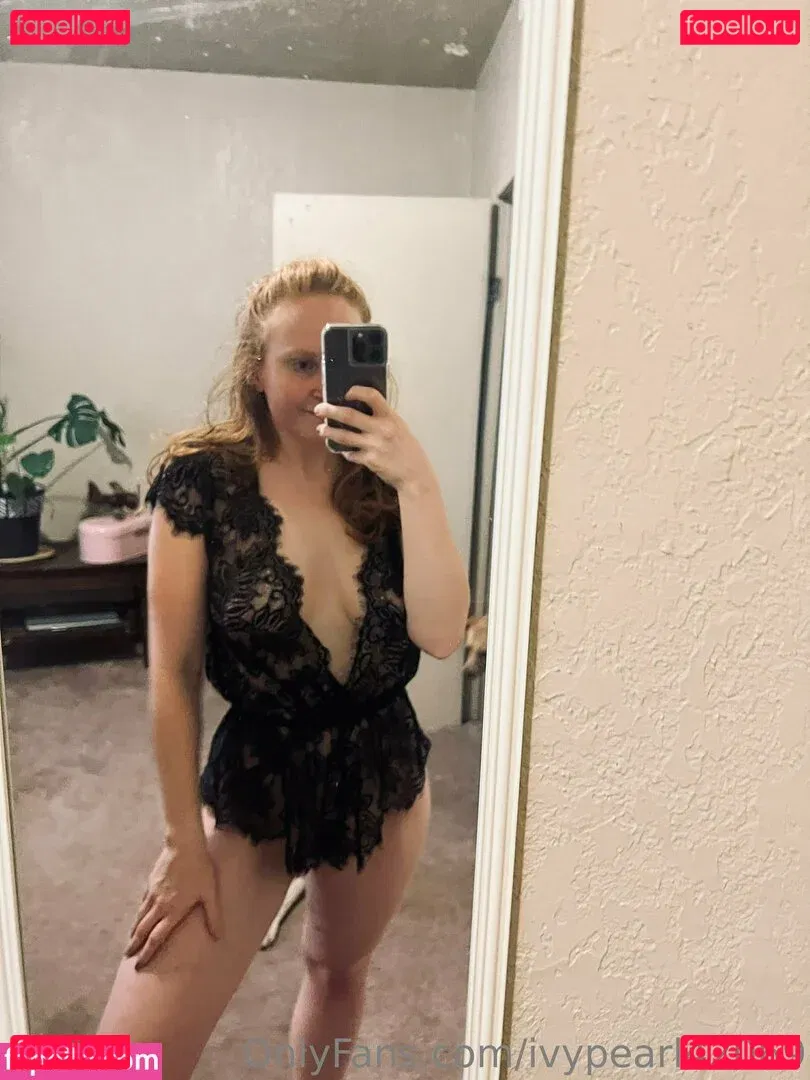 ivypearl42069 Onlyfans Photo Gallery 