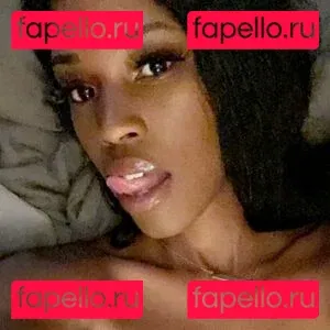 GirlGamerChas Onlyfans Photo Gallery 