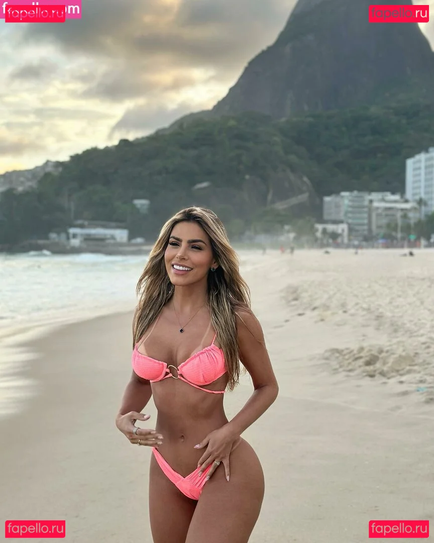 Erika Schneider Onlyfans Photo Gallery 