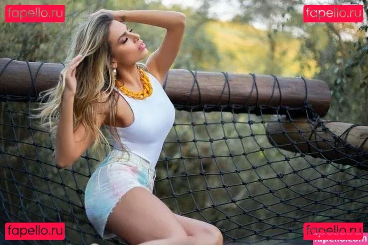 Erika Schneider Onlyfans Photo Gallery 