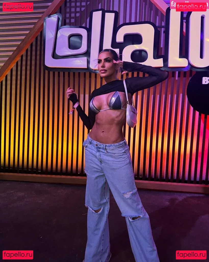 Erika Schneider Onlyfans Photo Gallery 