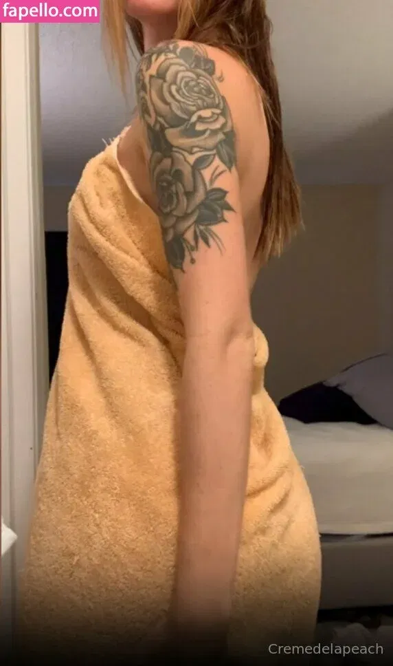 cremedelapeach Onlyfans Photo Gallery 