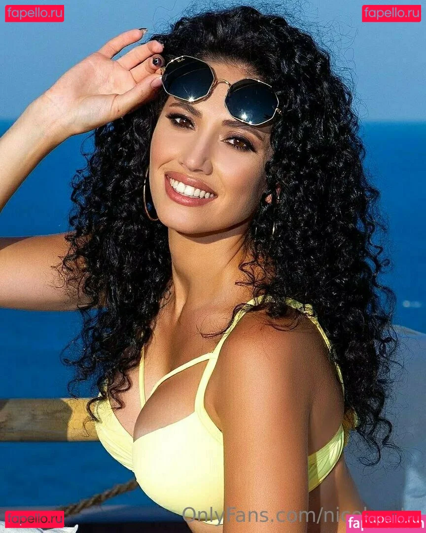 nicole_stn Onlyfans Photo Gallery 