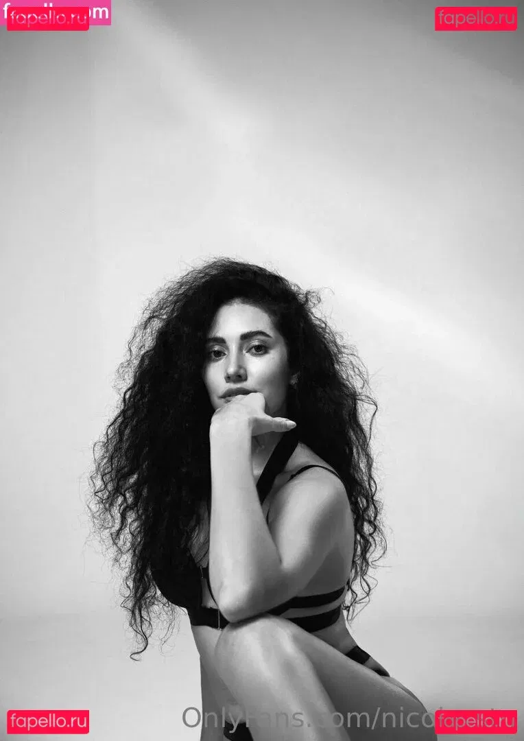 nicole_stn Onlyfans Photo Gallery 