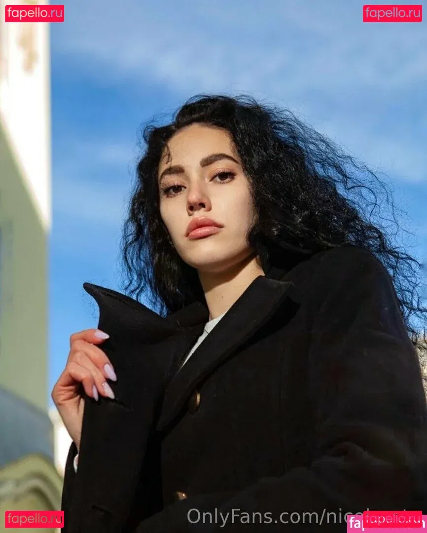 nicole_stn Onlyfans Photo Gallery 