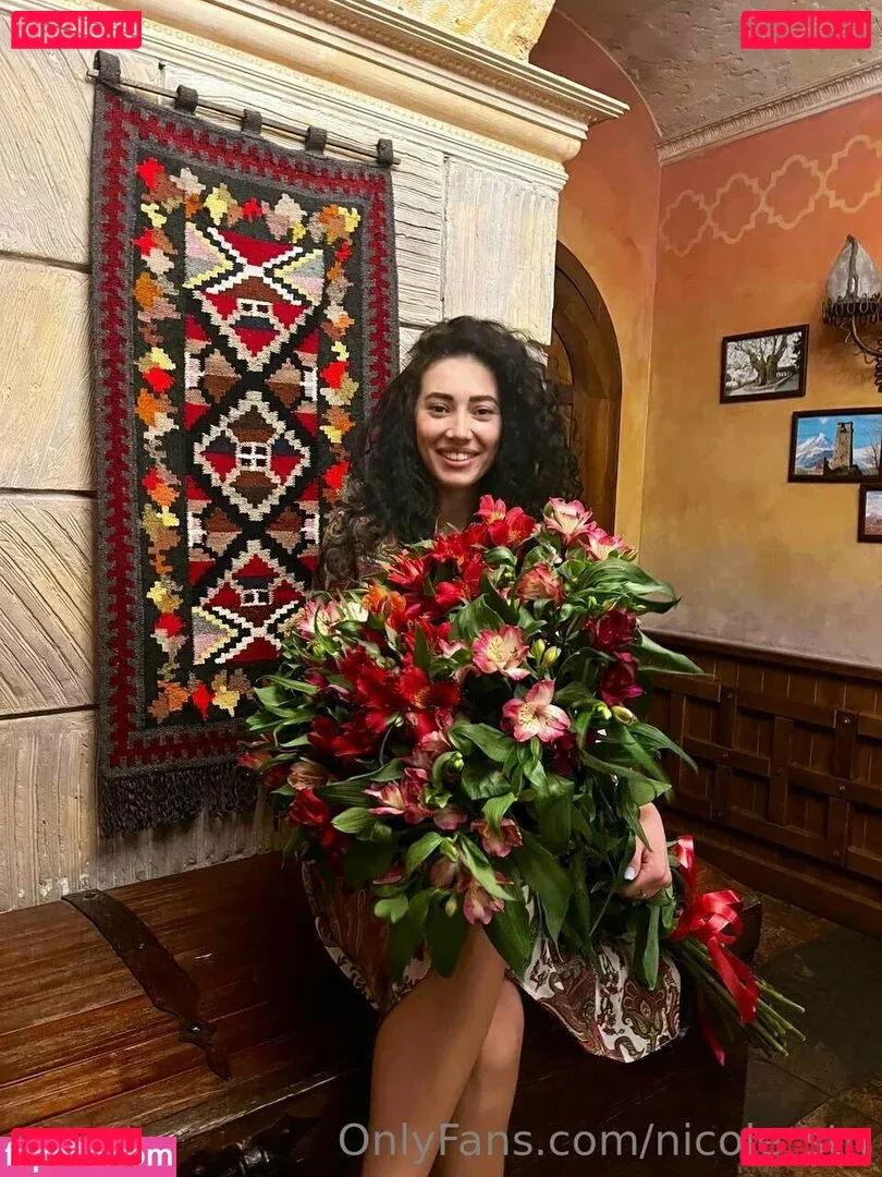 nicole_stn Onlyfans Photo Gallery 